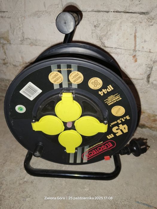 Przedłużacz na bębnie 45 m