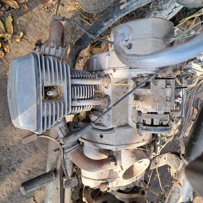 Двигатель і кпп мотоцикл мт дніпро