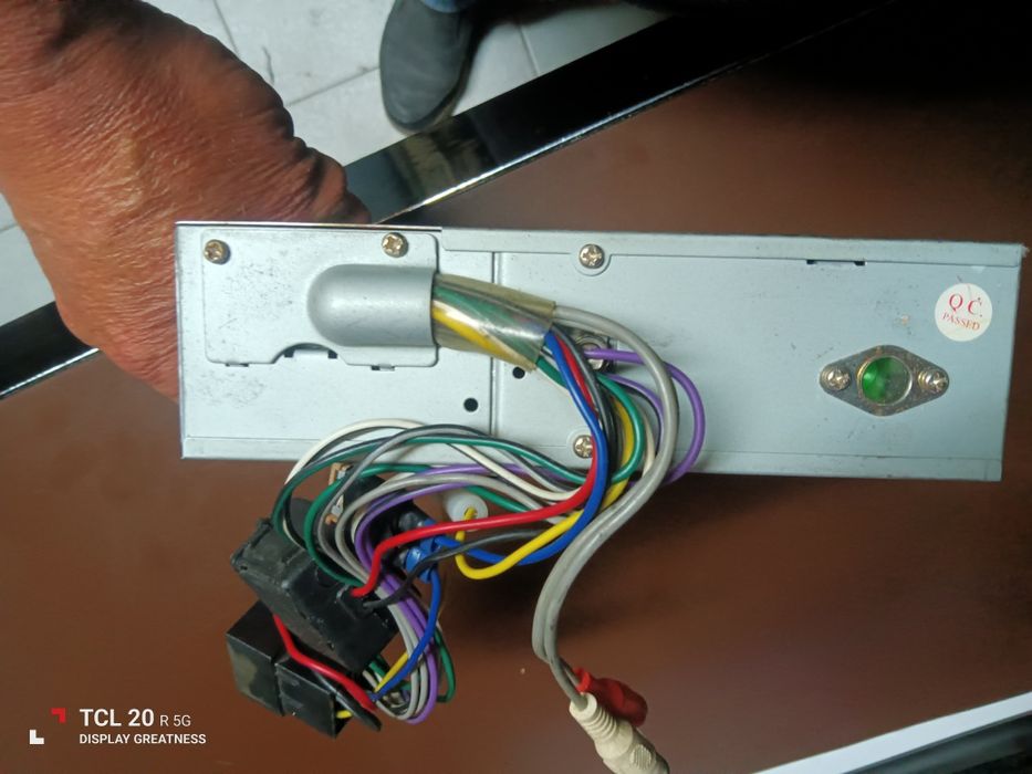 Vendo auto radio usado