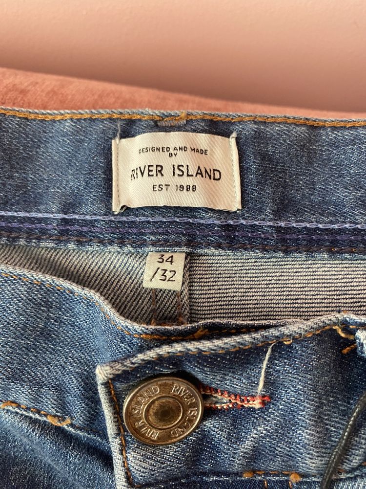 Нові чоловічі джинси River island