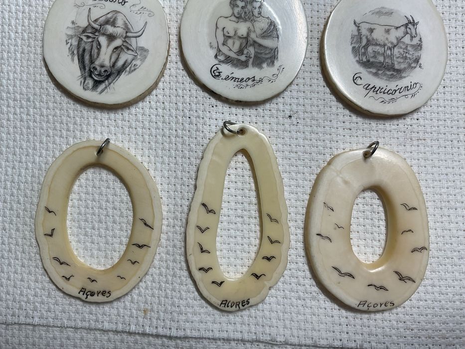 Artesanato dos Açores alguns em materia nobre