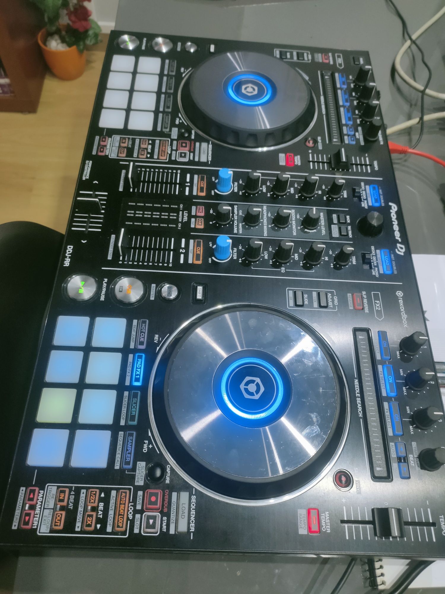 Pioneer DDJ-RR - Controladora
