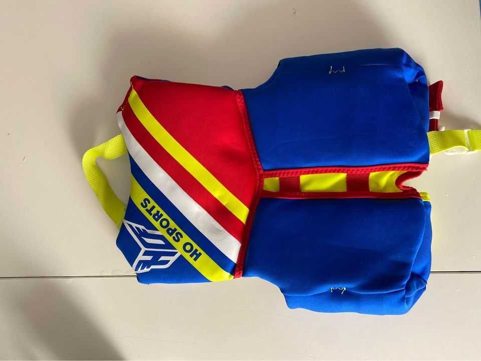Colete infantil para desportos aquáticos