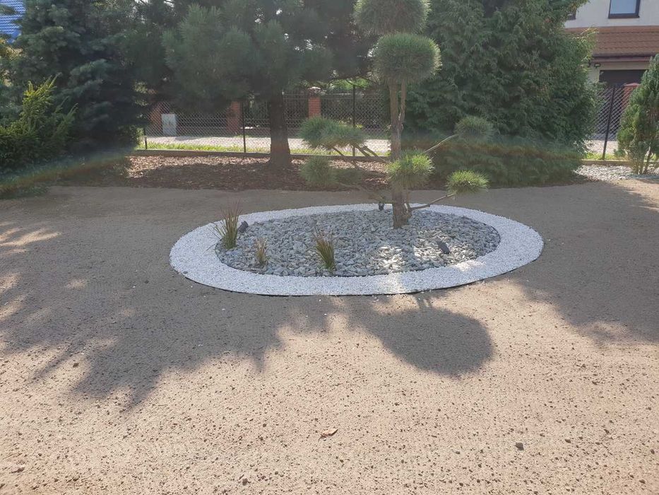 Przycinka gałęzi drzew Czyszczenie działek Rębak Podnośnik 40m 18m