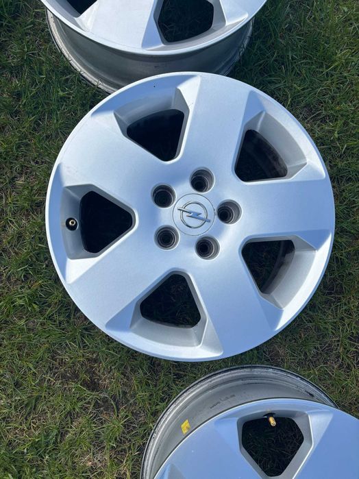 Okazja felgi aluminiowe OPEL VECTRA 6,5Jx16 5x110 ET41