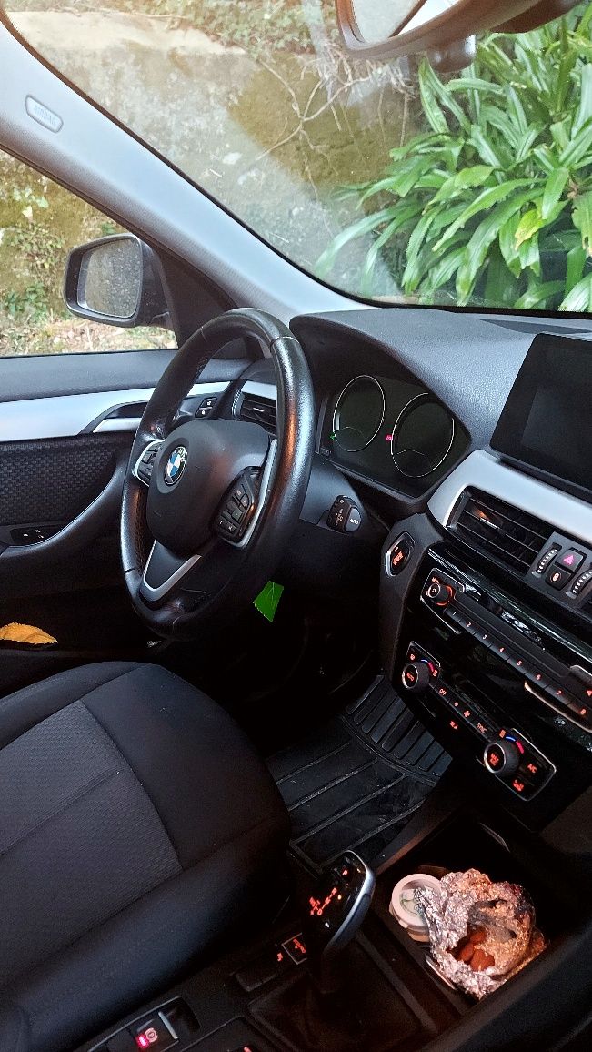 Bmw x1 16d cinzento