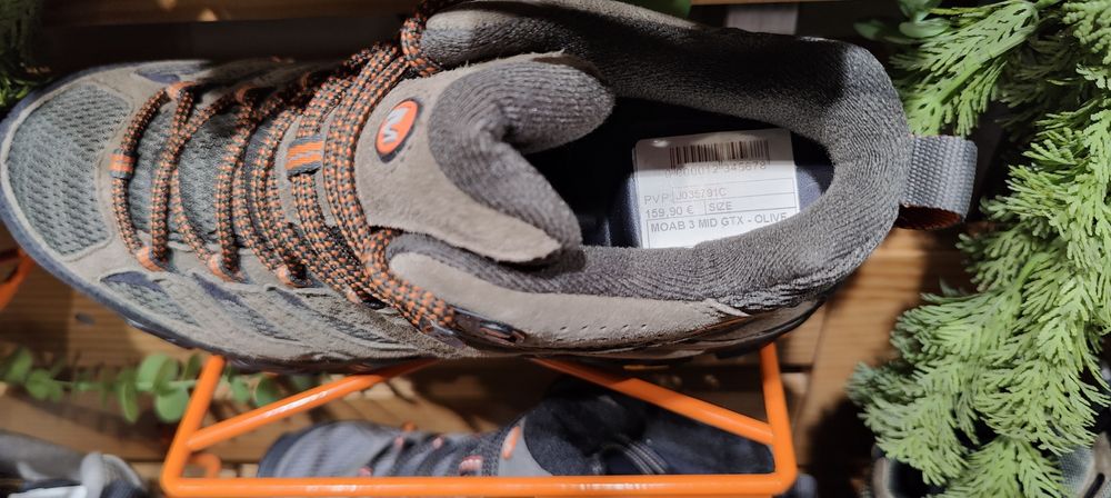 Botas Merrell caminhada moab 3 mid gore-tex 43,5