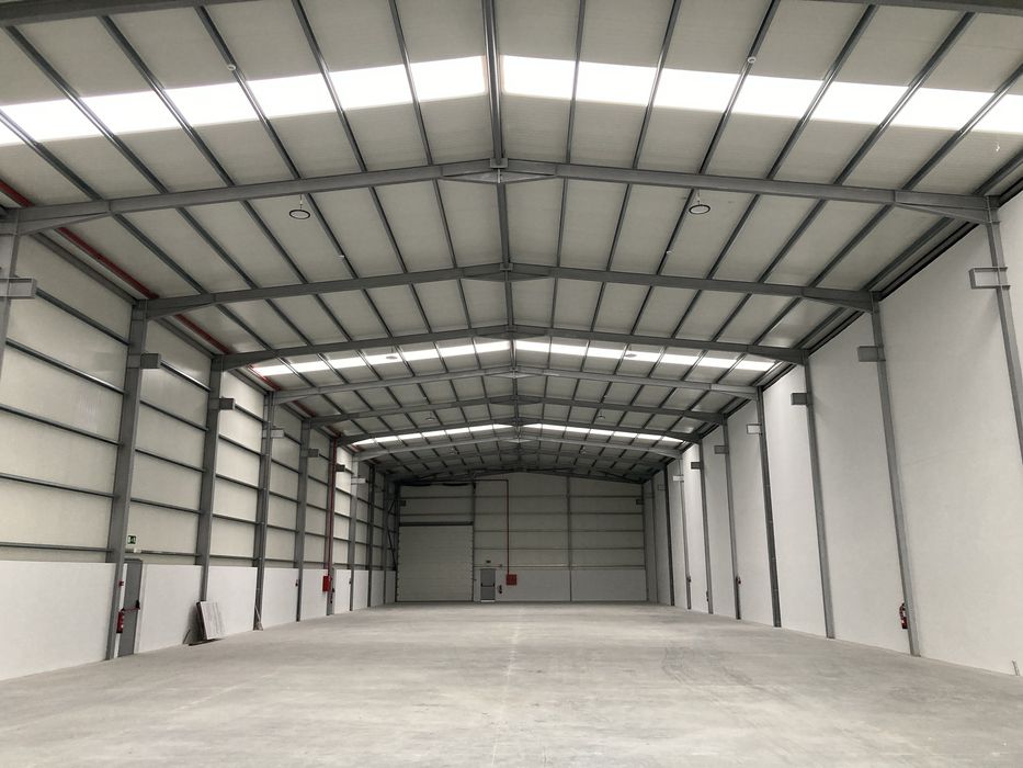 Armazés para arrendar em Famalicão