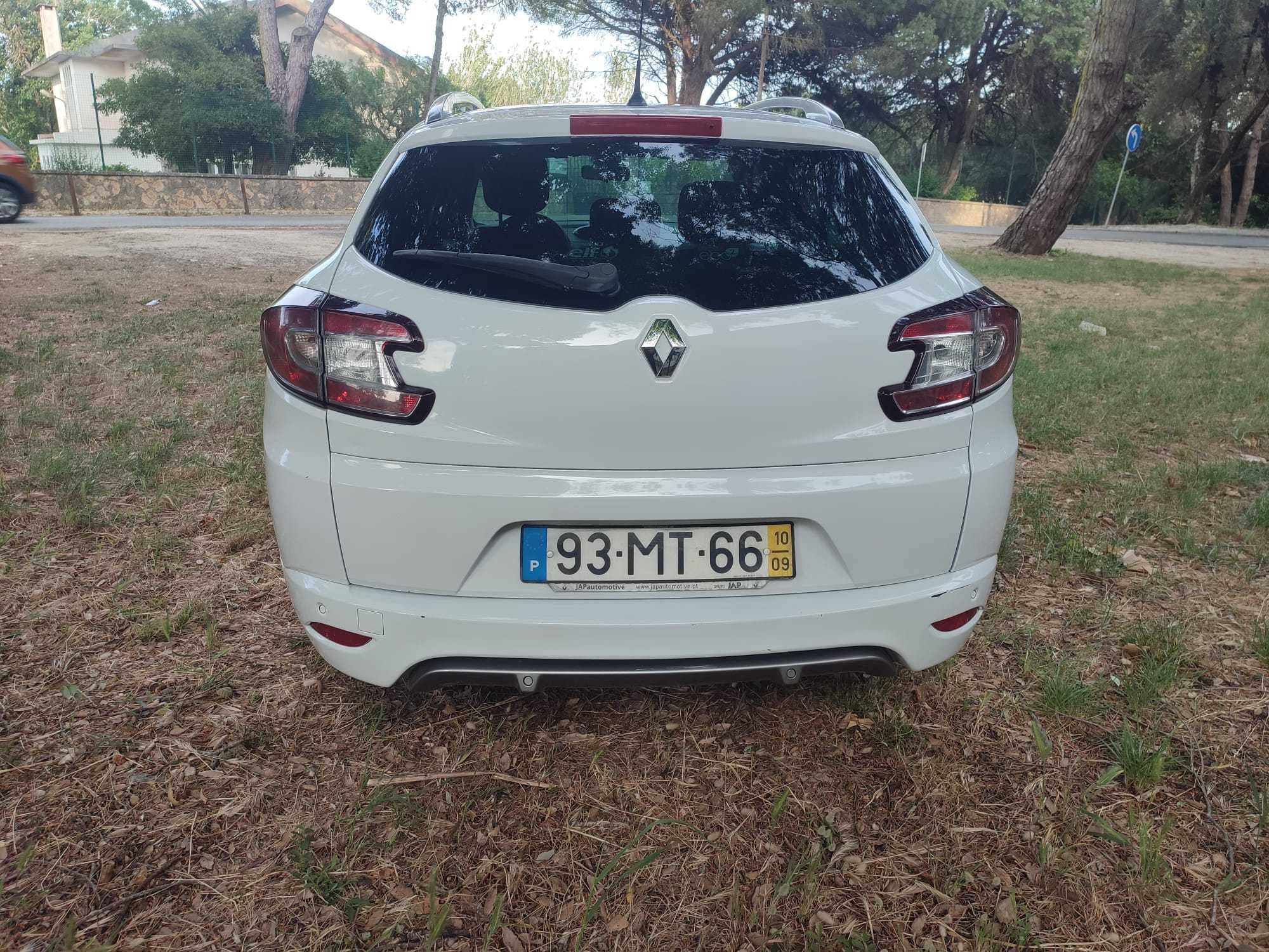 Renault Megane Sport Tourer 1.5DCI a partir de 88.65€/mês