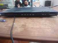 Leitor DVD + subwoofer + 3 colunas satelites
