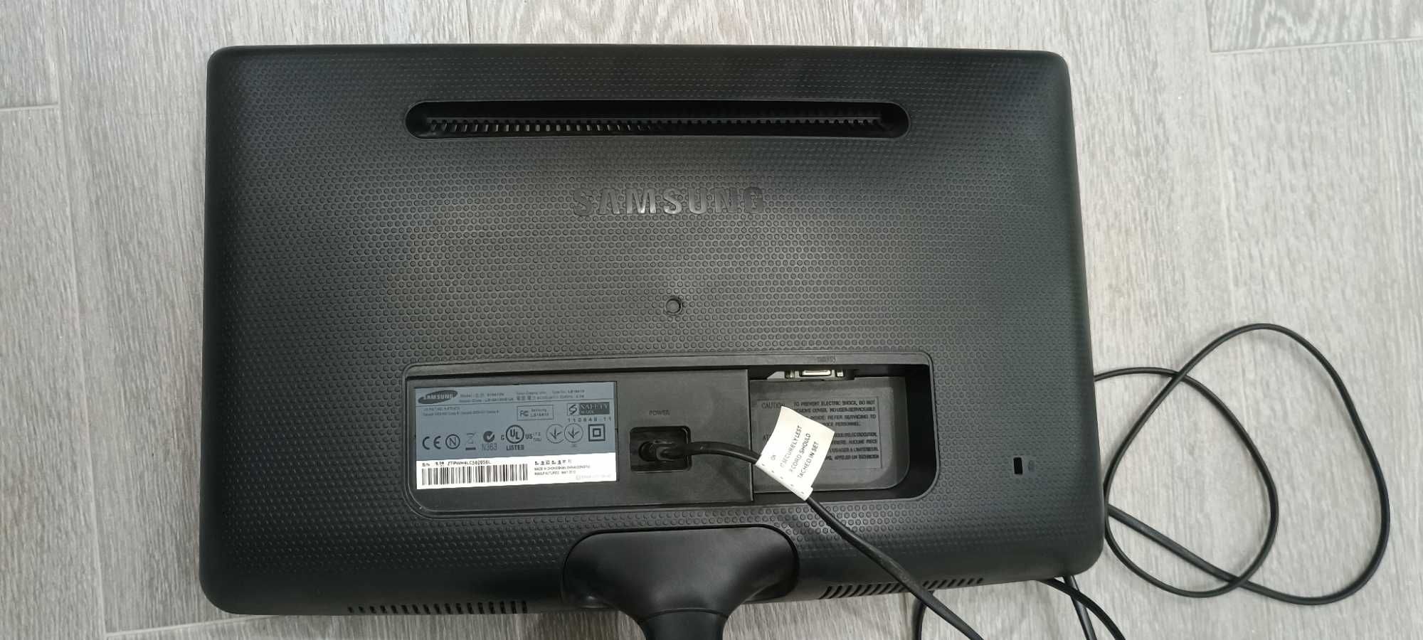 Монитор " Samsung"