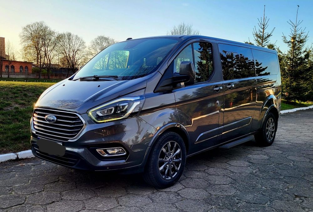 Wynajem busa 8-osobowy automat Ford Tourneo Custom 185KM # narty