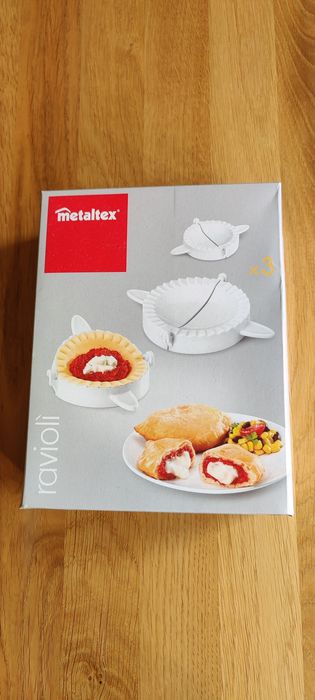 Markowa maszynka, foremka, forma do lepienia pierogów 3 rozmiary .