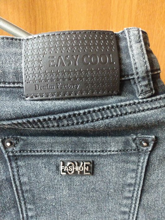 Джинси жіночі скінні чорні висока посадка