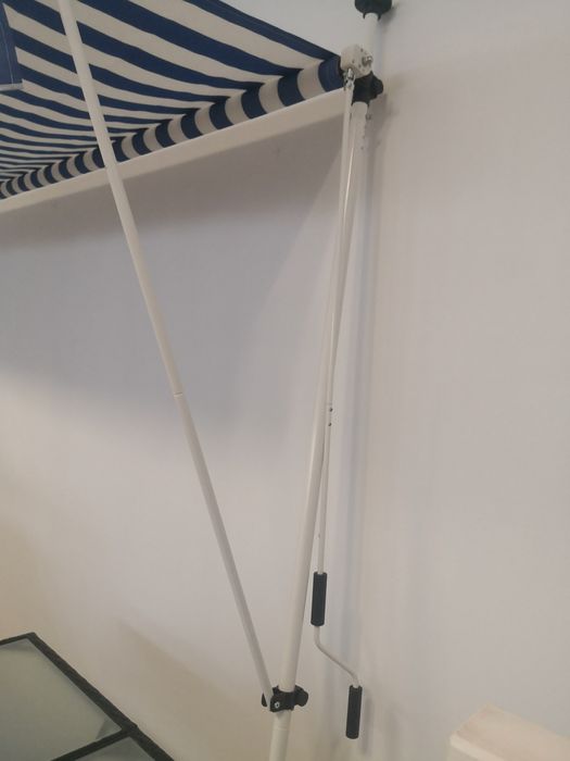 Markiza balkonowa z korbą szerokość 300cm  z regulacją wysokości osłon