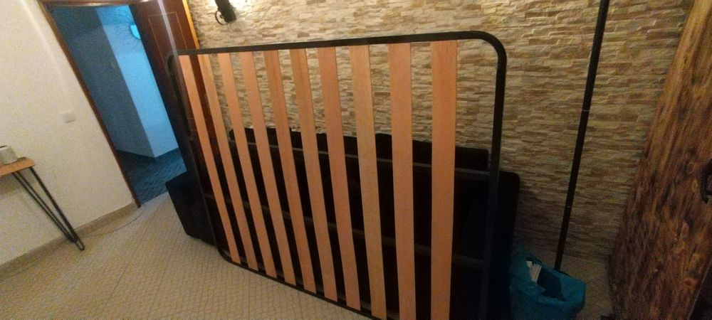 Estrado de cama......