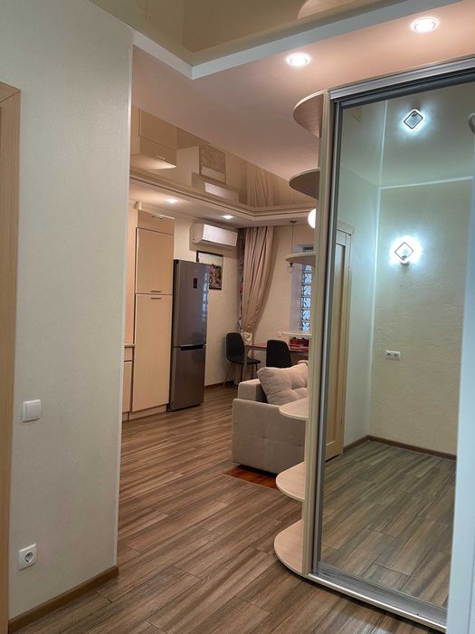 Сдам 2х ком квартиру в центре города! Евроремонт!