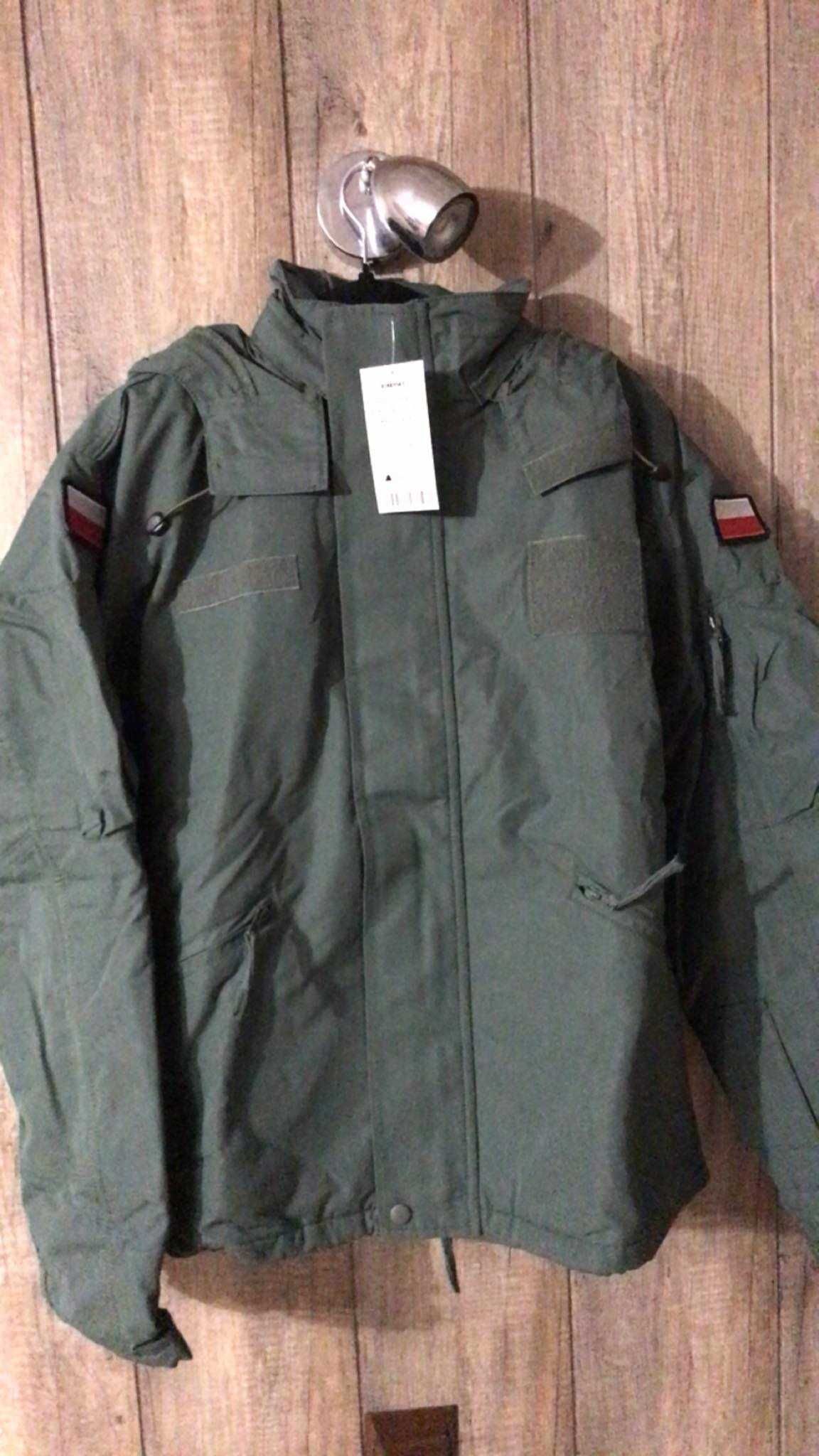 Nowa kurtka wojskowa