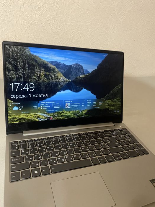 Ноутбук Lenovo 330S