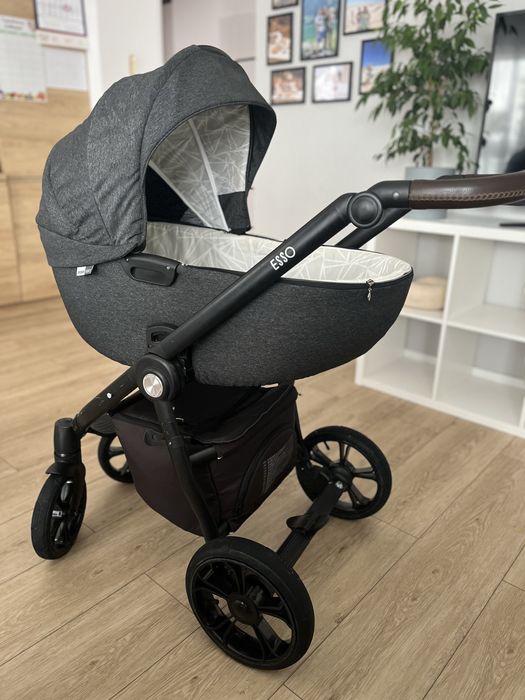 Wózek używany marki Roan Esso 2w1