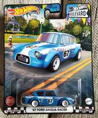 Hot Wheels Premium - HW Boulevard #86 - '67 Ford Anglia Racer