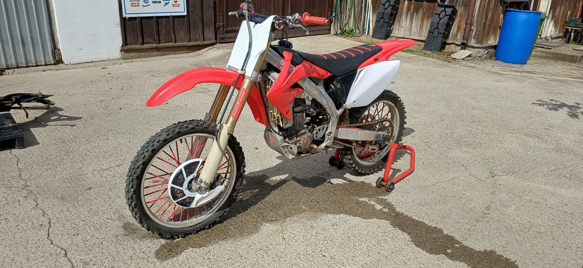 Honda CRF 450cc.