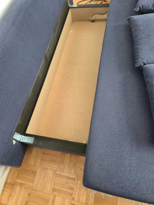 Kanapa w bardzo dobrym stanie