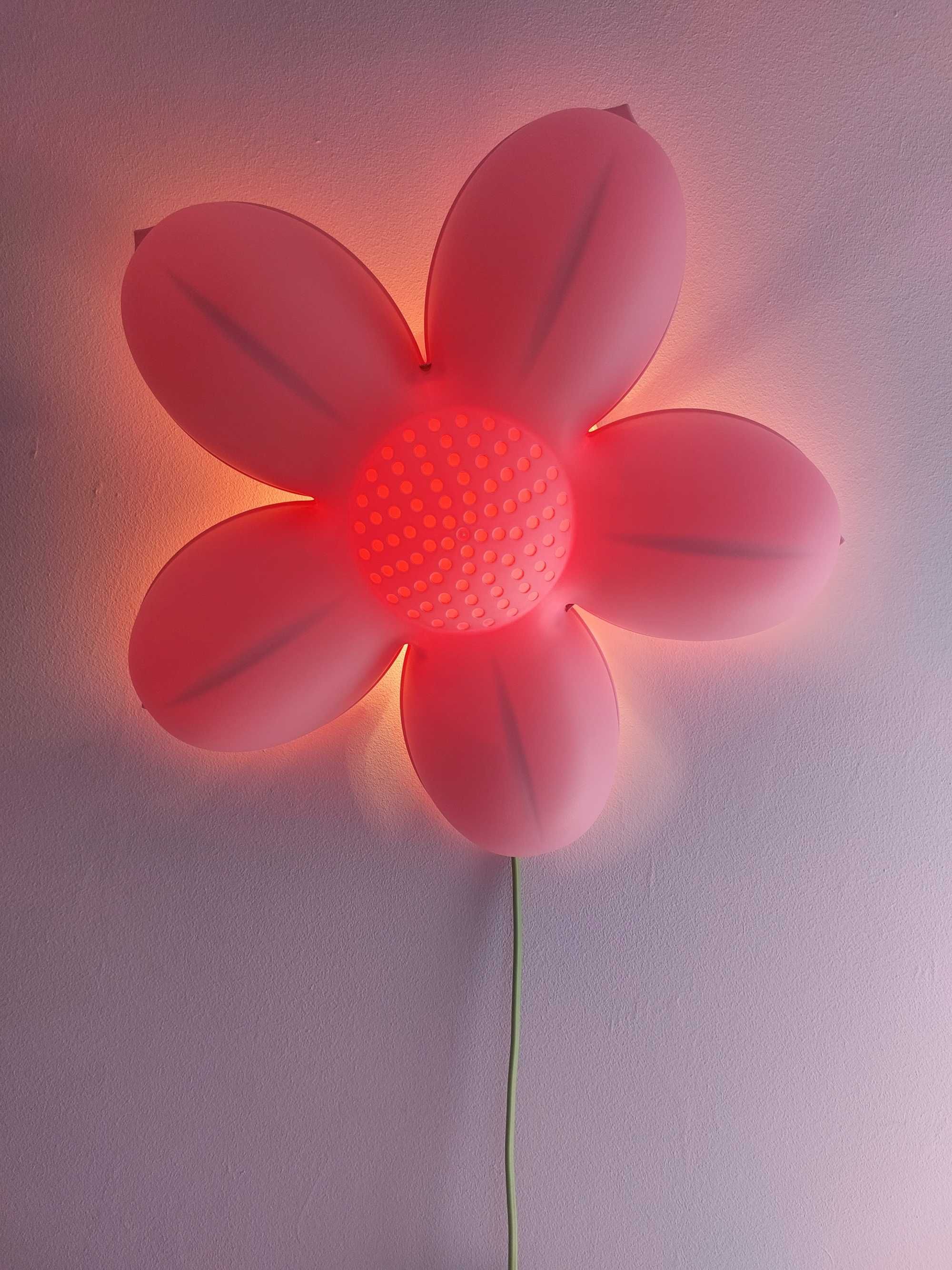 Lampa kwiatek Ikea do pokoju dziecięcego
