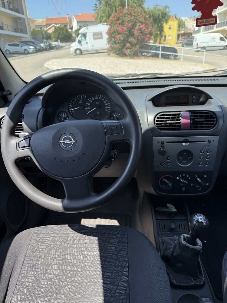 Opel corsa 1.2 ecotec