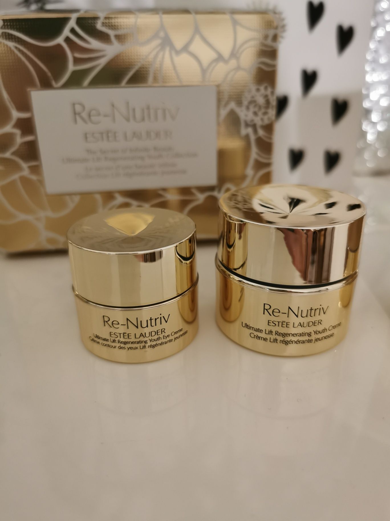 Estee Lauder Re-Nutrive Ultimate Lift Regenerating Youth Creme Eye Kre