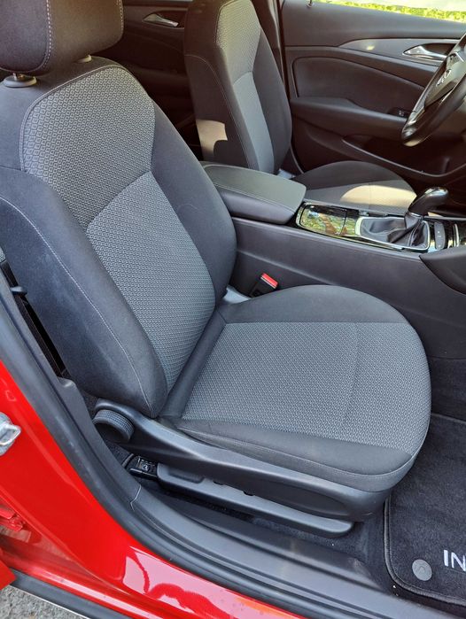 Insignia B fotele kpl + boczki