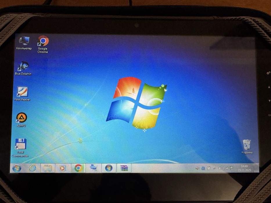 Планшет ноутбук IMPRESSION Impad-1410