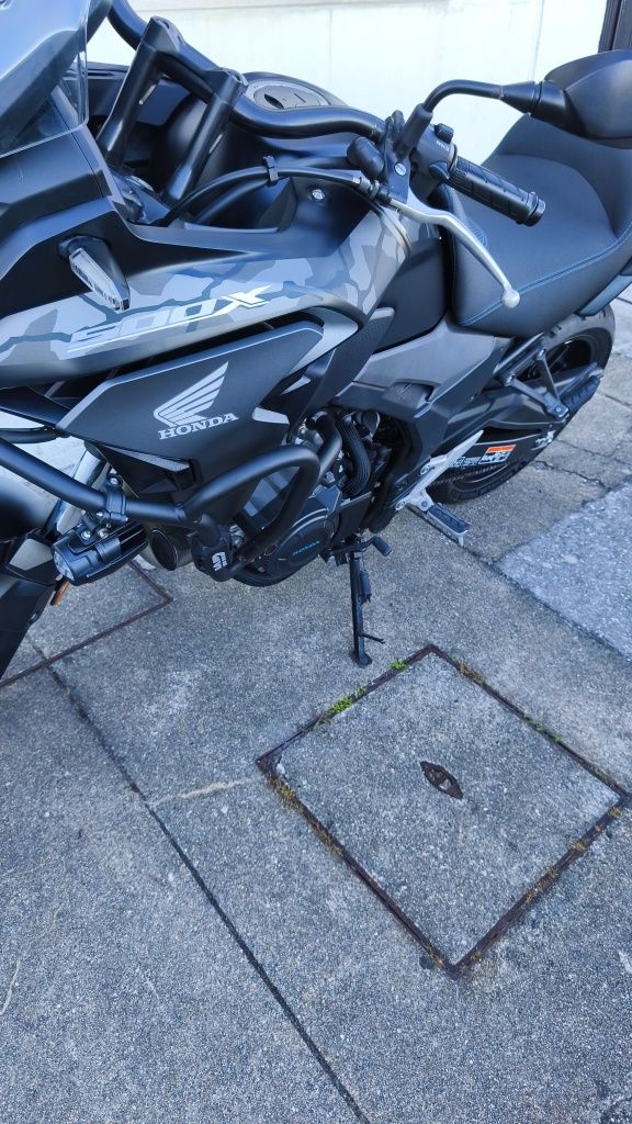 Honda cb500x com garantia (reservada) como nova