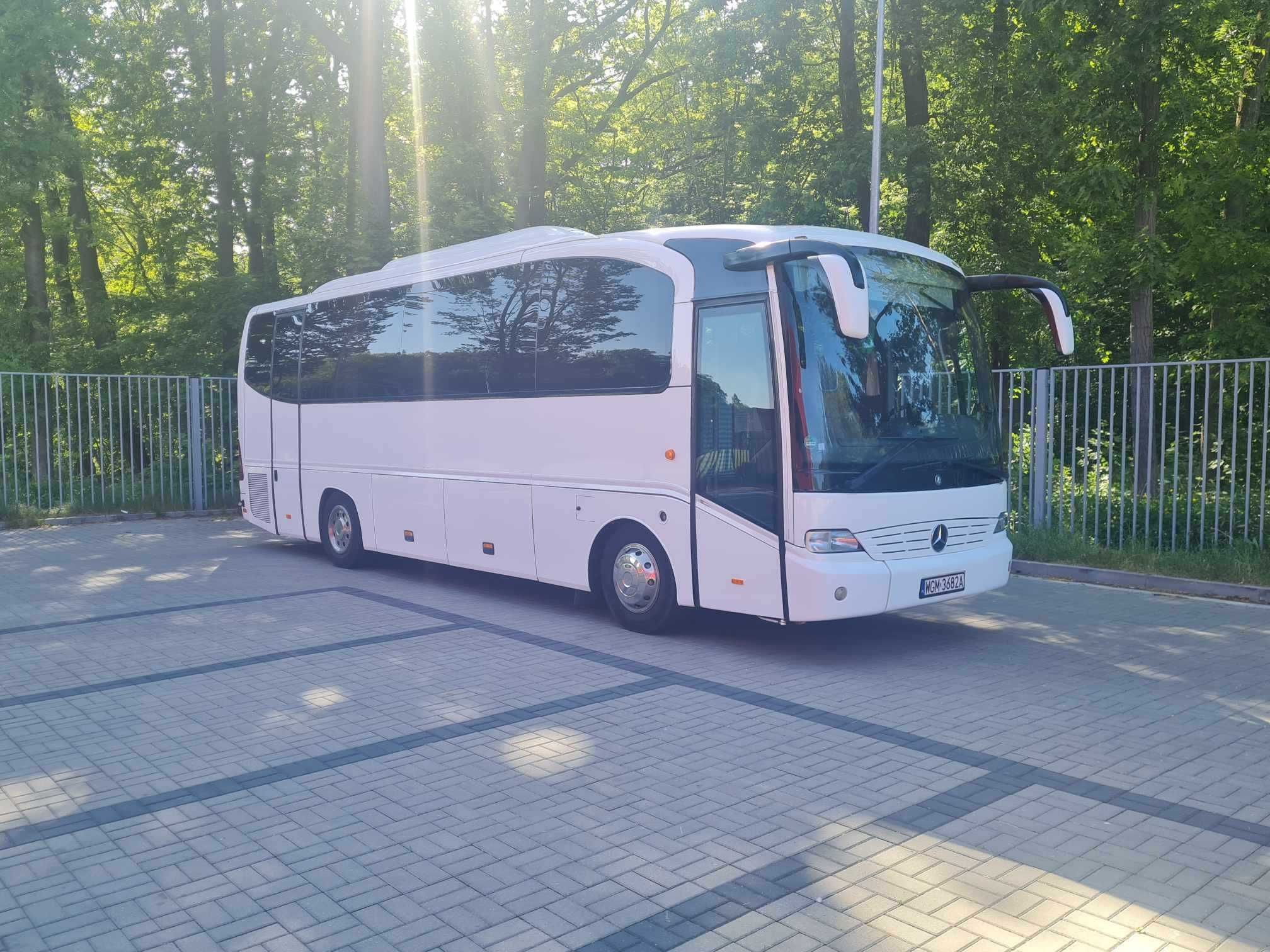 Wynajem busów autobusów bus autokaru przewóz osób przewozy pracownicze