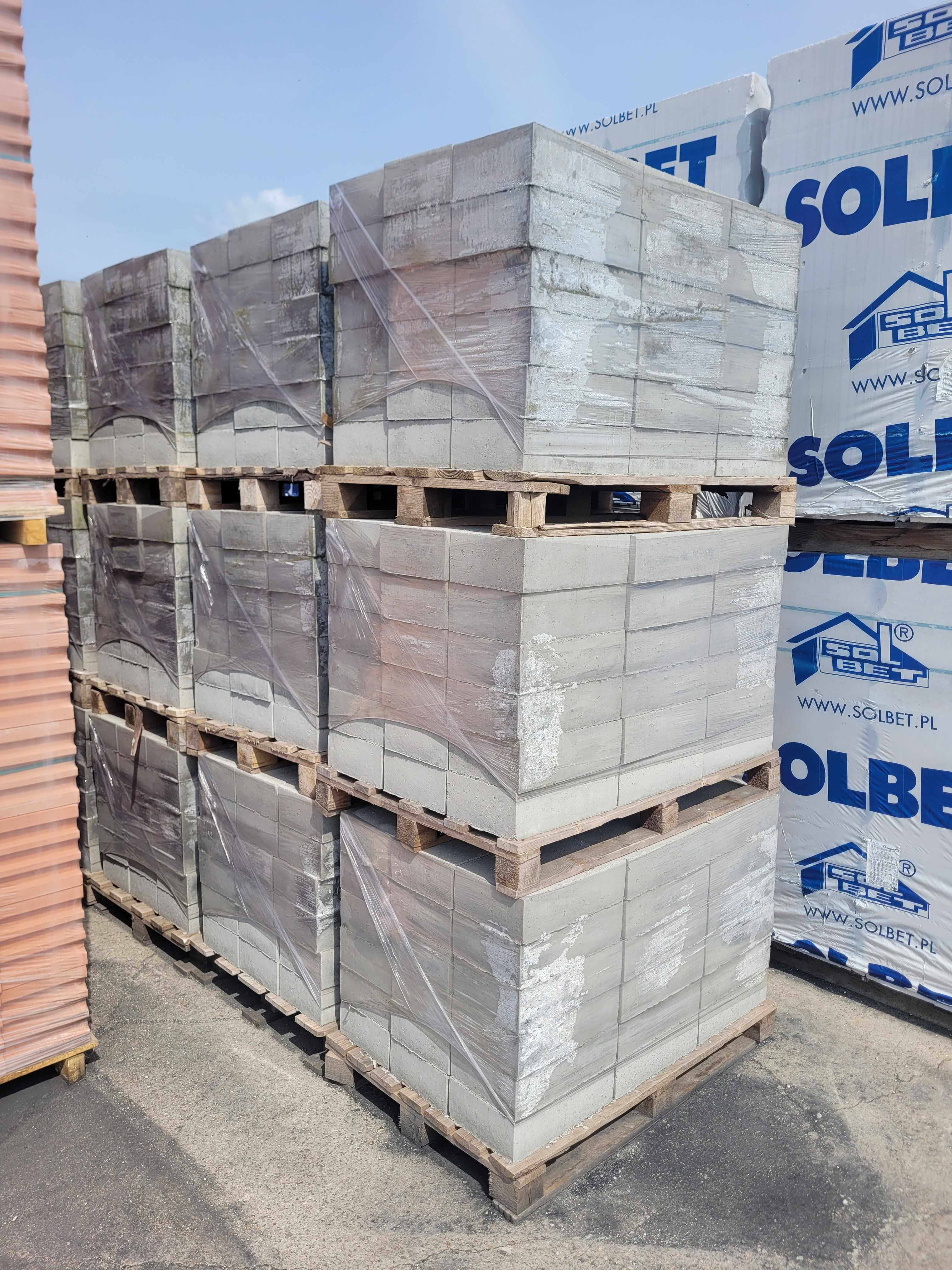 Bloczek betonowy fundamentowy 38x24x12 z betonu B-20