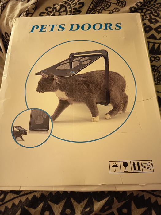 Porta para gato ou cão