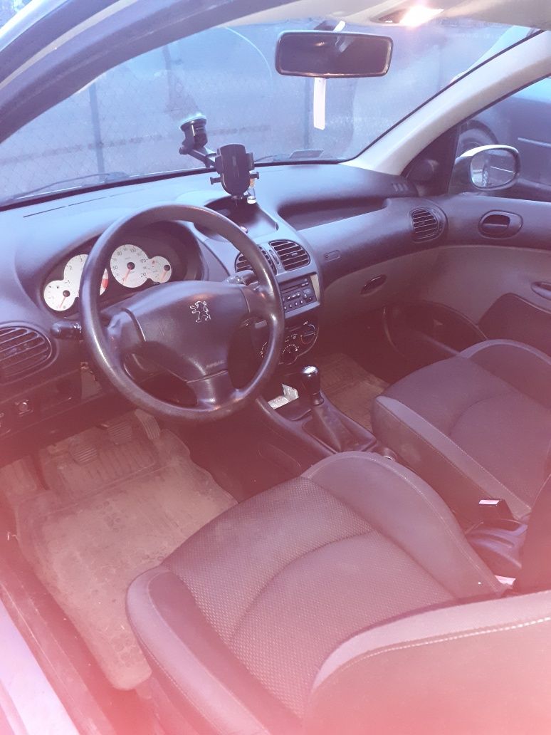 Peugeot 206   1.4  2006 rok