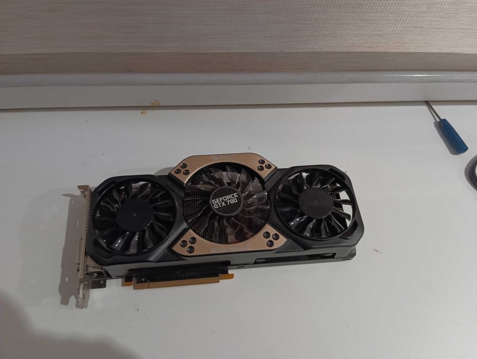 GTX 780 3 GB 384 bit по продуктивності в іграх як Rx 580 GTX 1060 6GB