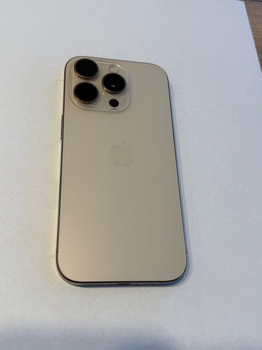 Iphone 16 pro zloty Desert Titanium 128