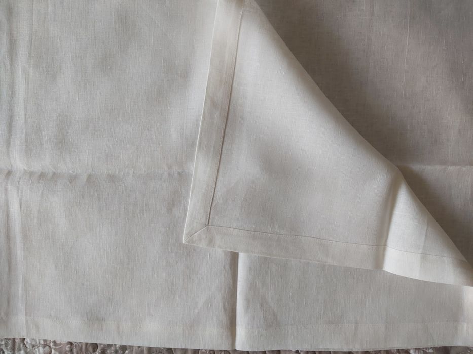 Pano em linho branco / toalha de mesa