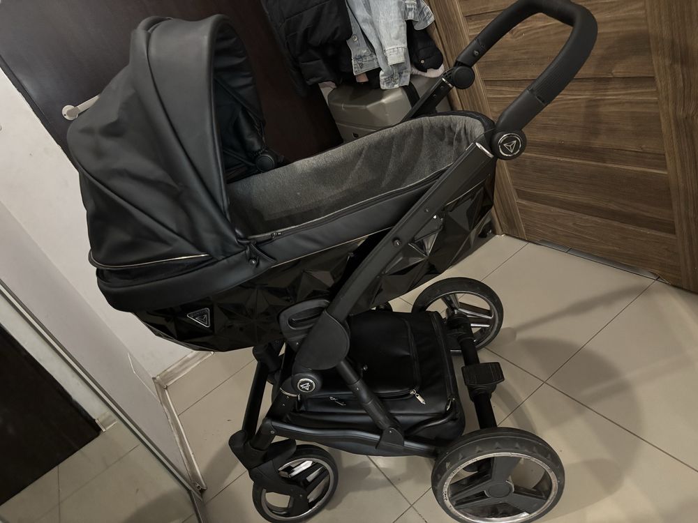 Wózek Junama Diamond 2w1