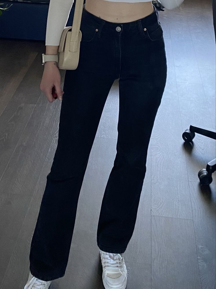 джинси stradivarius кльош / широкі zara