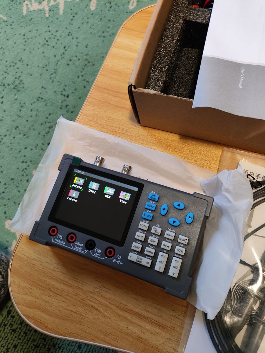 Oscyloskop cyfrowy 3w1 DSO3D12 – Oscyloskop+Multimetr+Generator