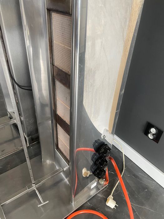 Opiekacz do kebaba gazowy grill rożen rożno urządzenie do kebaba