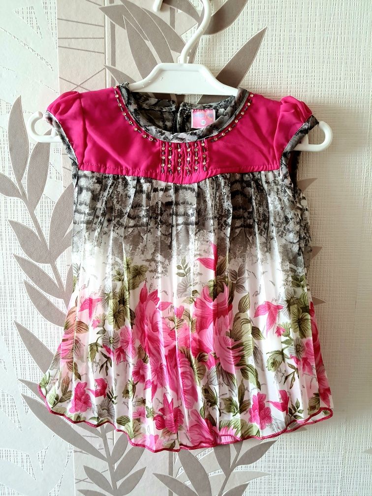 Sukienka plisowana w kwiaty 56cm 0-3 miesiące