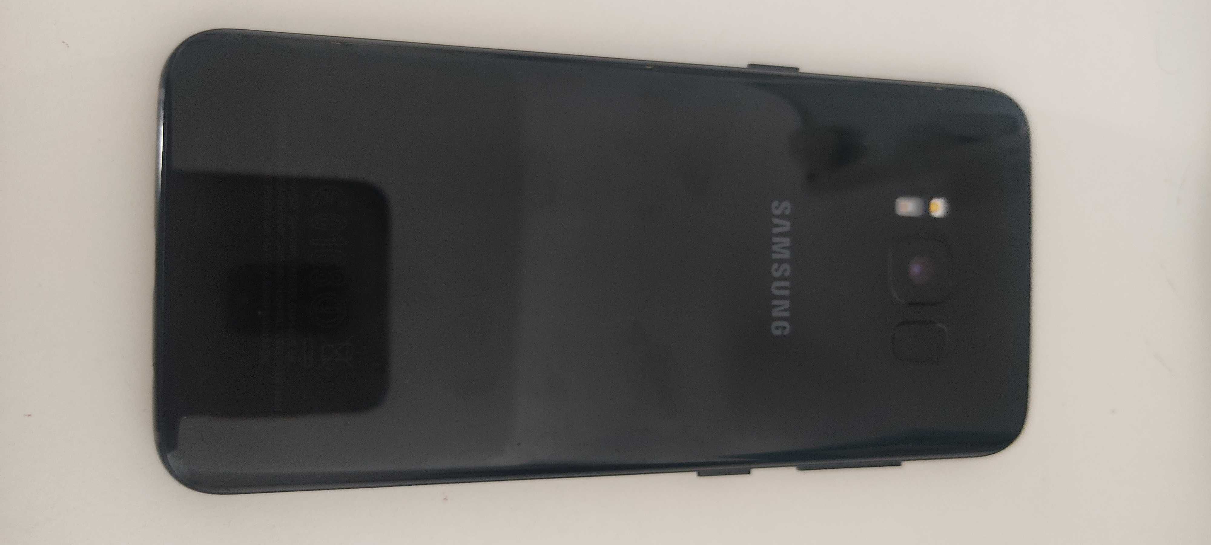 Samsung      s8.