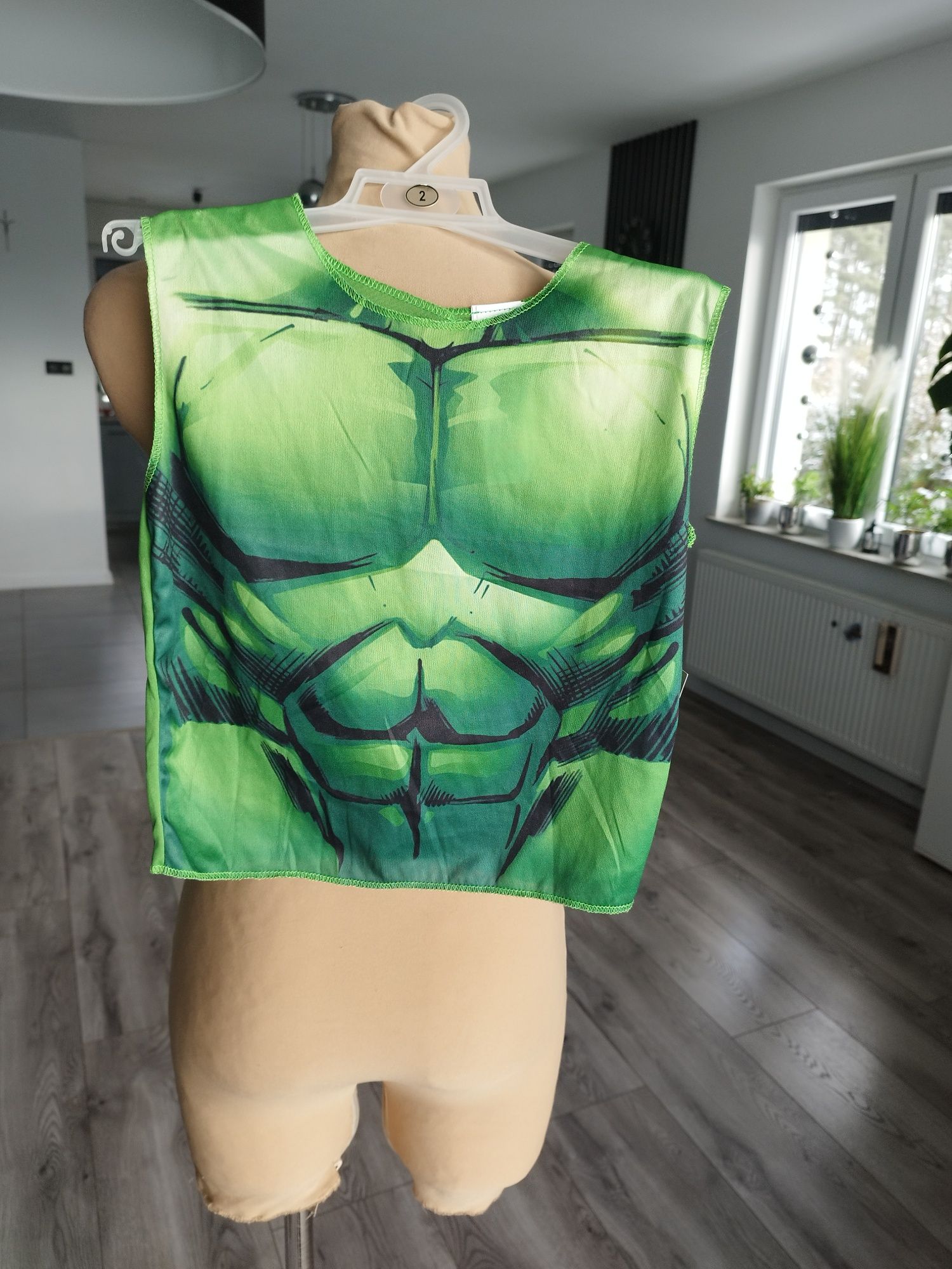 R.104 116 strój karnawałowy Hulk bluzka