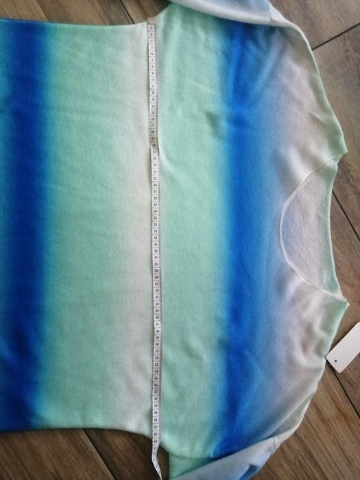 Sweterek cieniowany Moda uni