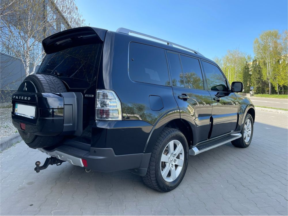 Mitsubishi Pajero Wagon ROCKFORD 3,8 газ/бенз