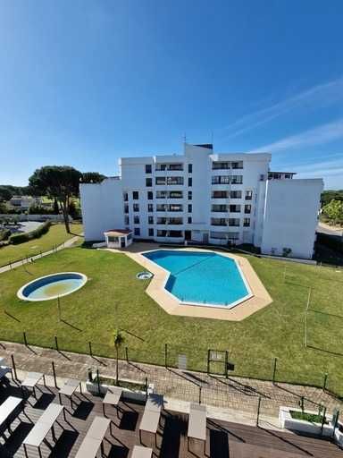 T1 + 1 com piscina em Vilamoura